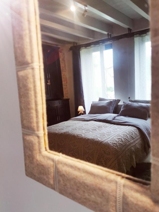Bed and Breakfast Domaine La Pomme De Pin Louroux-de-Beaune Exterior foto