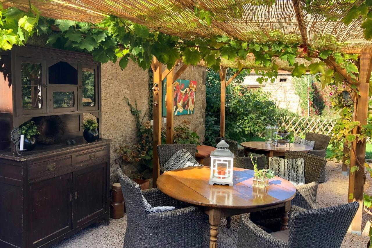 Bed and Breakfast Domaine La Pomme De Pin Louroux-de-Beaune Exterior foto