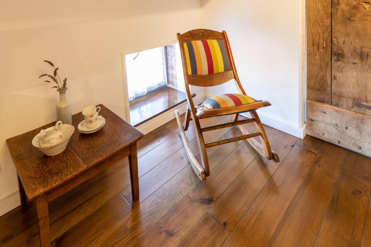 Bed and Breakfast Domaine La Pomme De Pin Louroux-de-Beaune Exterior foto